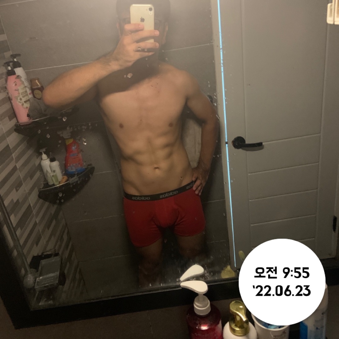 가슴근육 키우는 법 알려주세요 ㅠㅠ