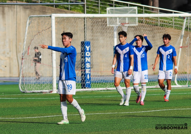 [2025 대학축구 U리그1] 오늘도 완승, 5-0 승리로 권역 우승에 가까워진 연세대