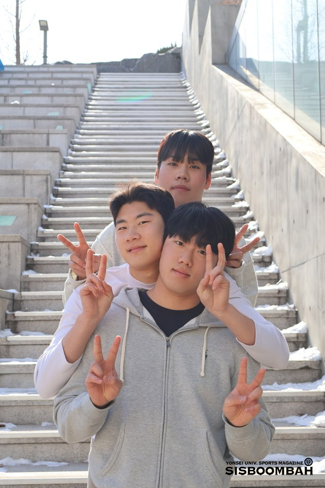 [김지우, 정은성, 박지환: 2026 3월호 vol.73] 케미스토리: 찐친 인증 완료! 럭비부 25학번 트리오